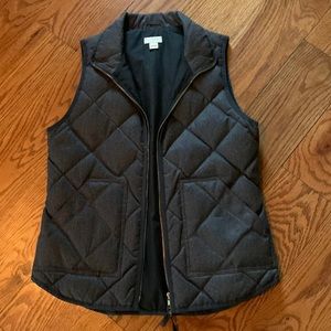 JCrew EUC SZ XS charcoal quilted vest